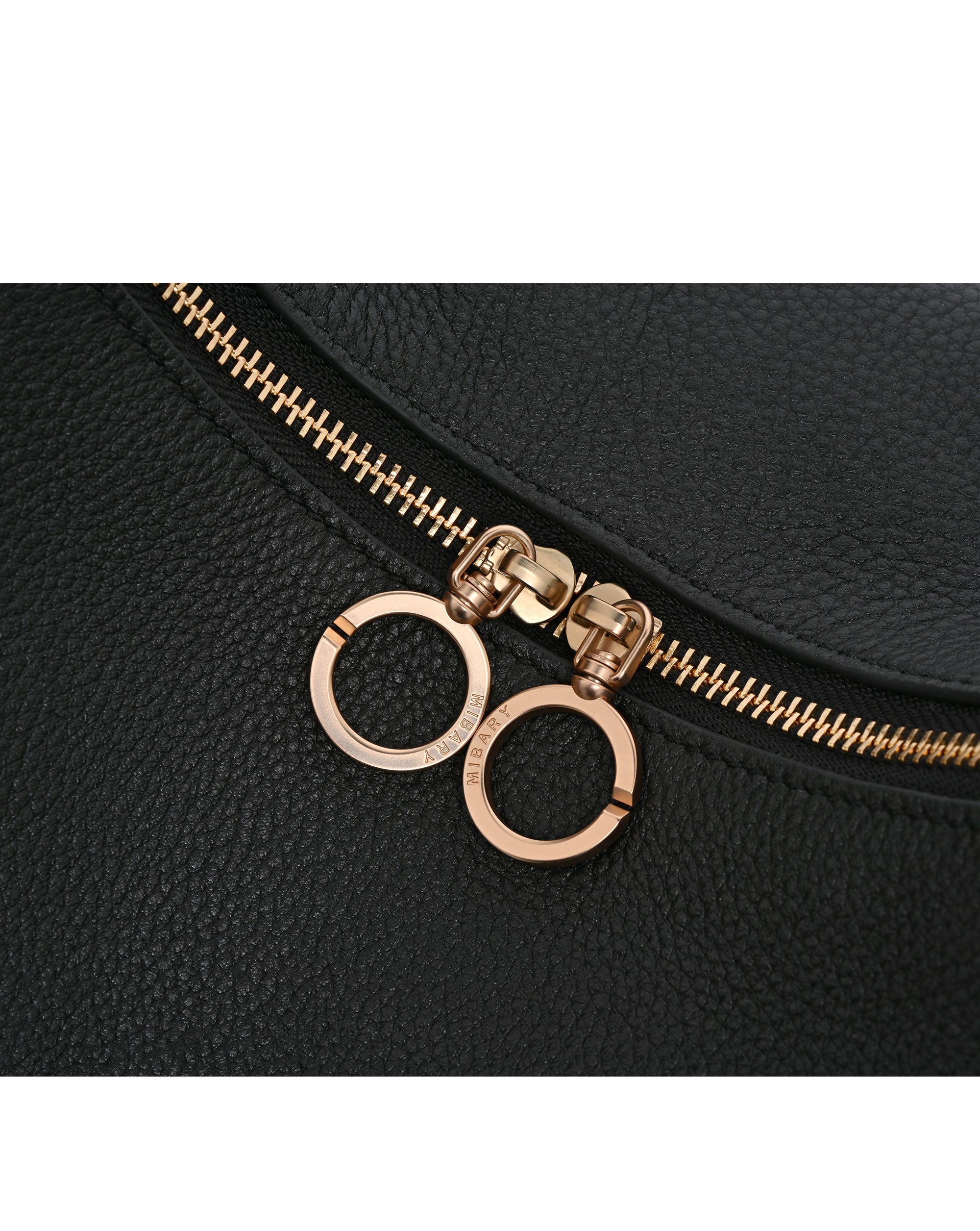 The Muse Hobo Bag （4.0L) Black