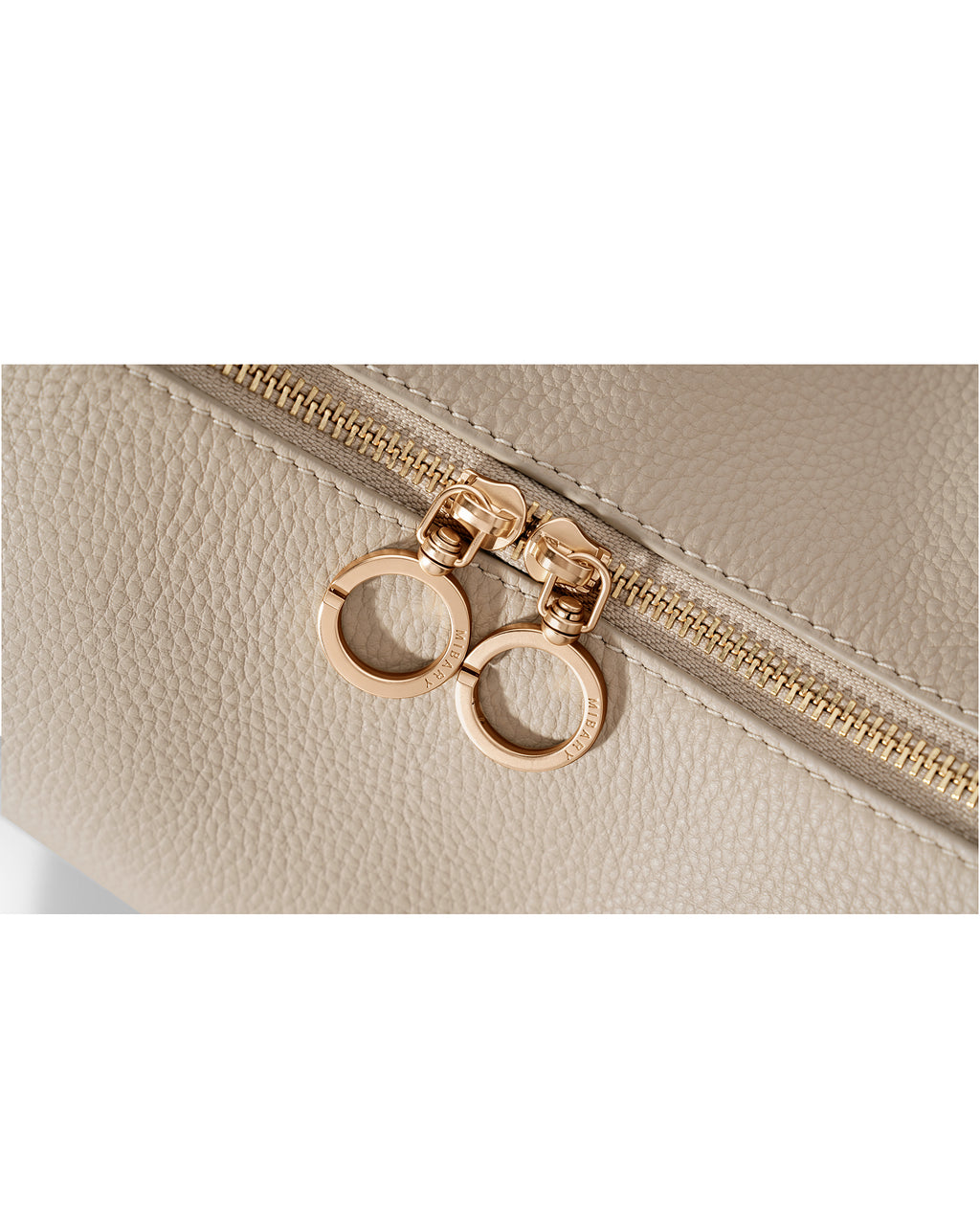 The Muse Hobo Bag （4.0L) Beige