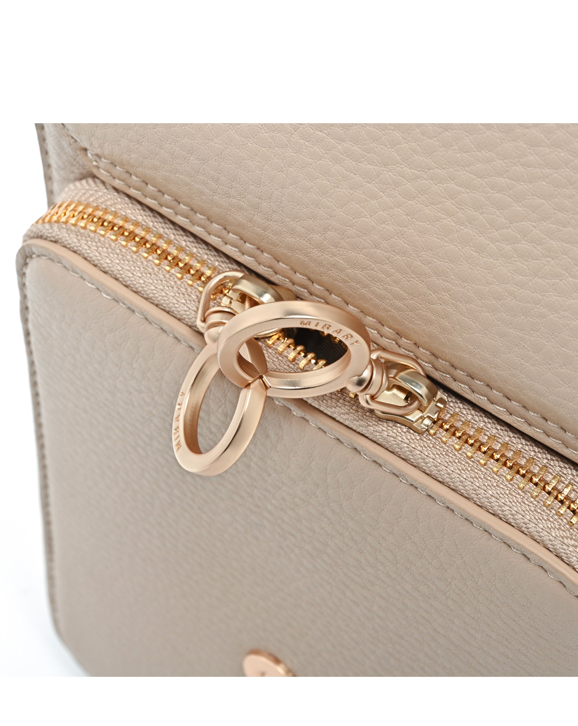 The Staple Shoulder Bag (2.0L) Beige